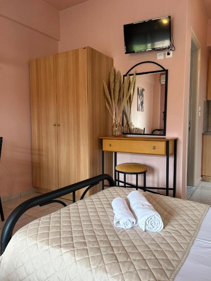 Αγκυροβόλιο Hotel Ilia Ngoại thất bức ảnh